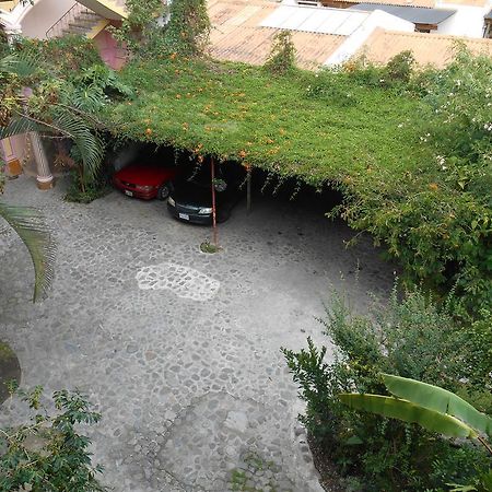 Hotel El Chaparral Panajachel Ngoại thất bức ảnh