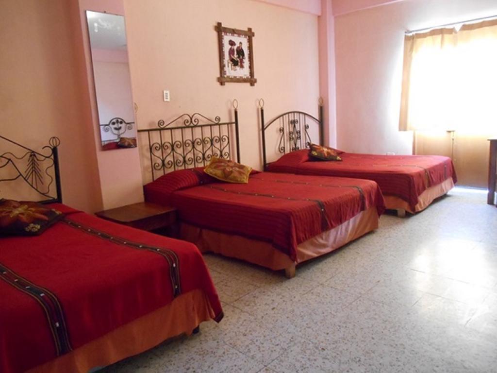 Hotel El Chaparral Panajachel Phòng bức ảnh