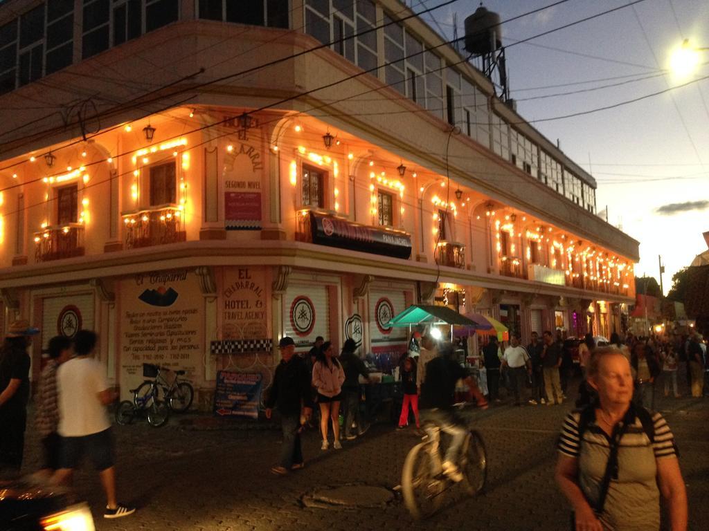 Hotel El Chaparral Panajachel Ngoại thất bức ảnh