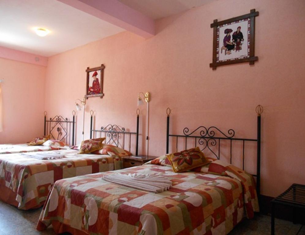 Hotel El Chaparral Panajachel Phòng bức ảnh