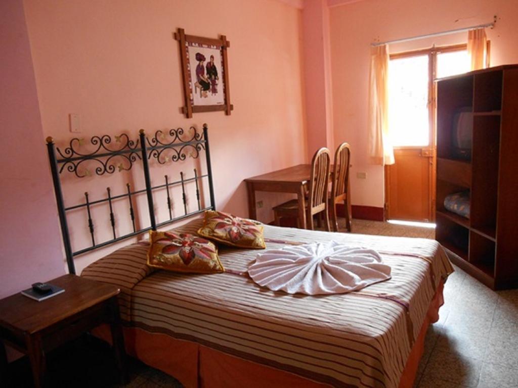 Hotel El Chaparral Panajachel Phòng bức ảnh