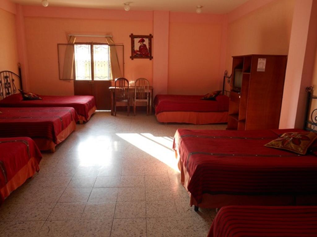 Hotel El Chaparral Panajachel Phòng bức ảnh